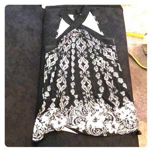 White House Black Market Top